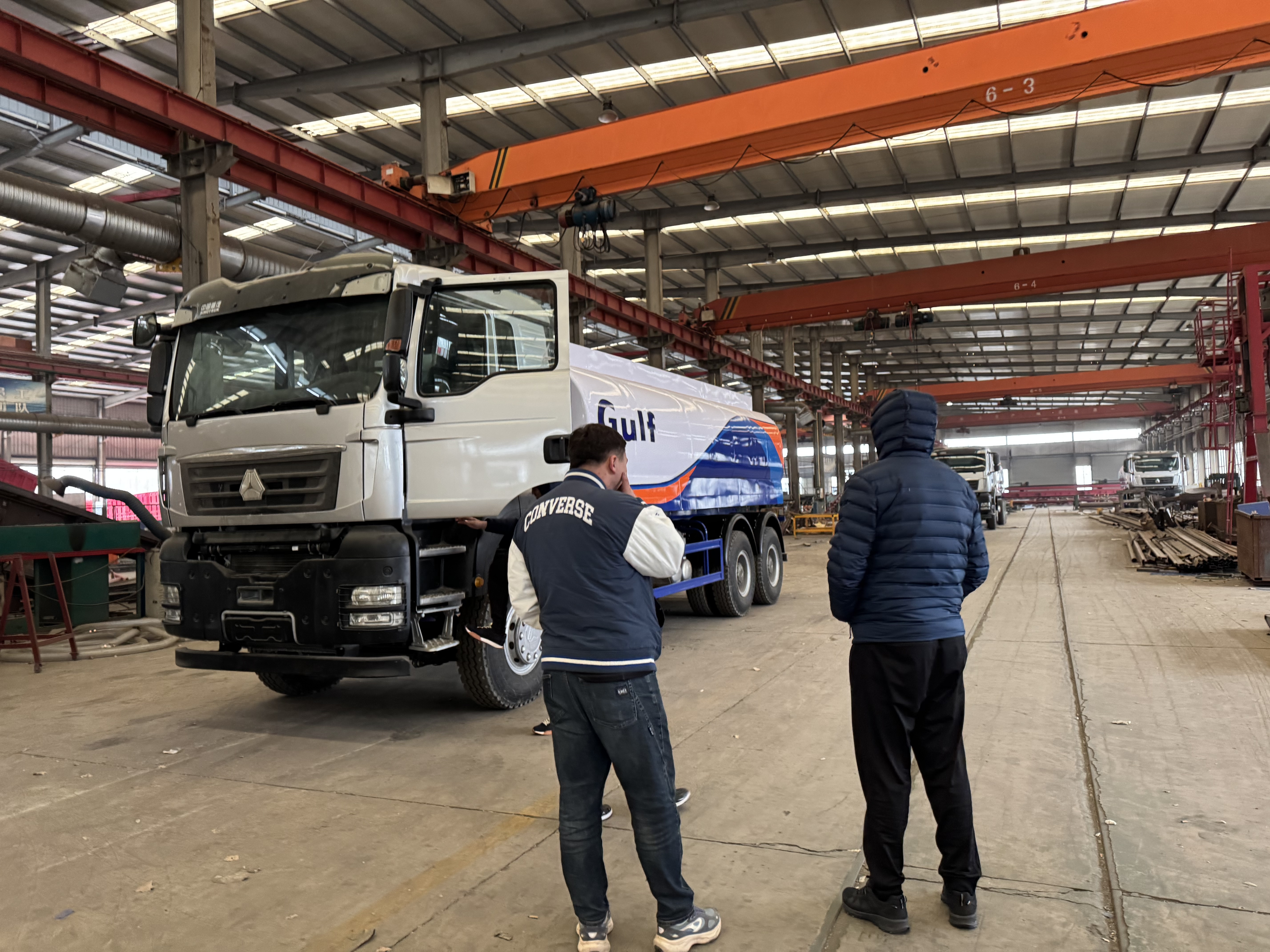 Kirghizia Customer Visited FEICHI to Pur