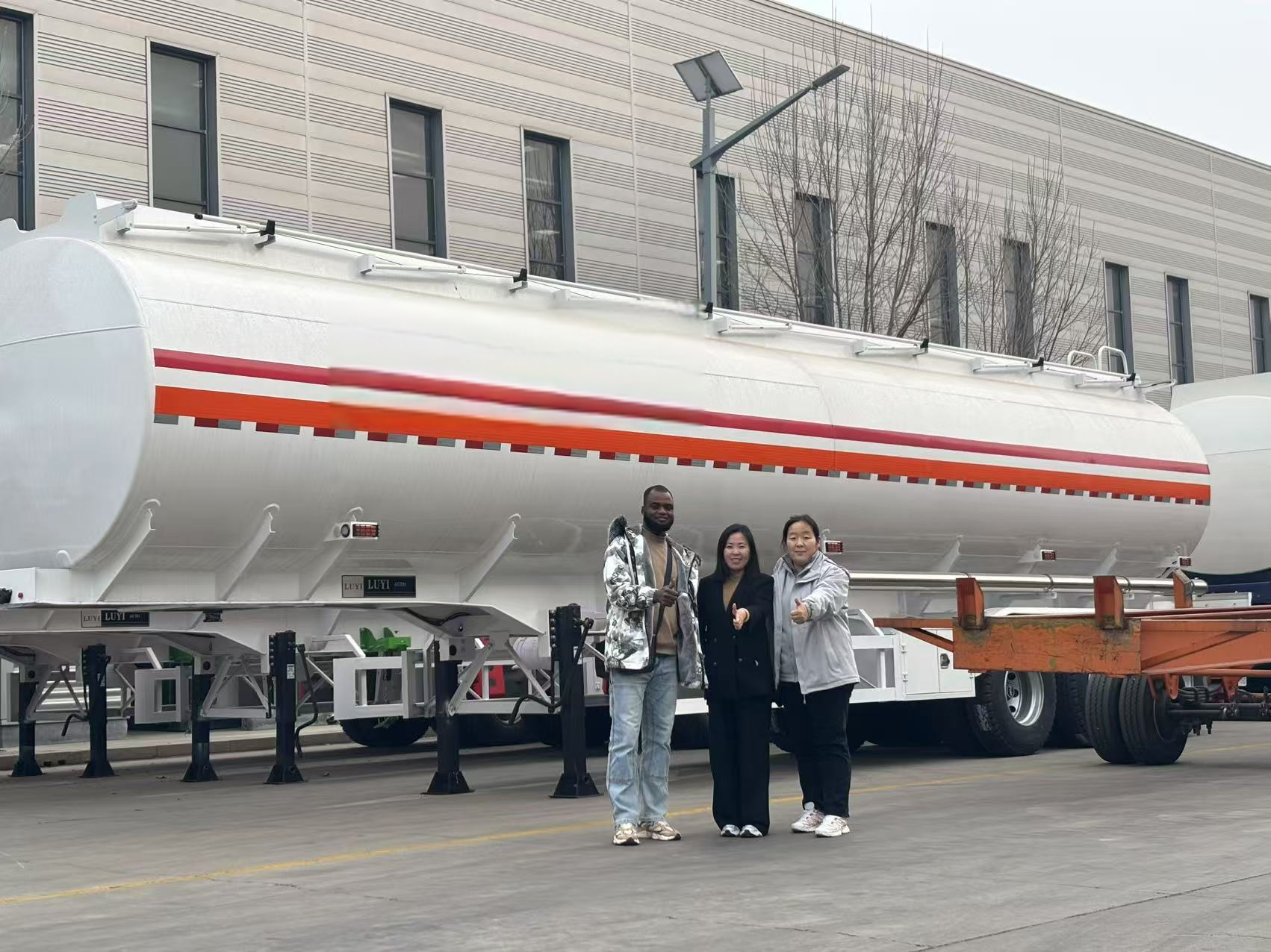 Ethiopian Customer Came to FEICHI to Ins